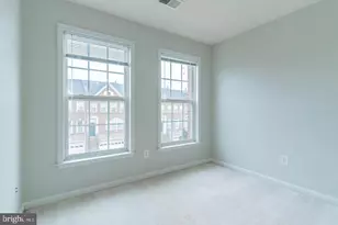 21927 Windy Oaks Square, Broadlands, VA 20148 - Photo 33