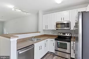 42461 Rockrose Square, Ashburn, VA 20148 - Photo 9