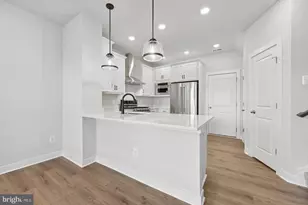 20815 Wood Dr, Sterling, VA 20166 - Photo 13