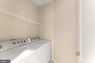 23005 Bulwark Terrace, Brambleton, VA 20148 - Photo 45