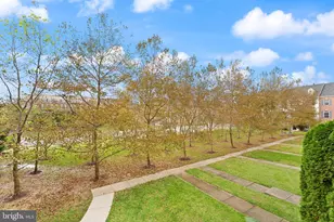 23005 Bulwark Terrace, Brambleton, VA 20148 - Photo 27