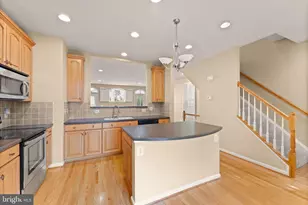 23005 Bulwark Terrace, Brambleton, VA 20148 - Photo 23