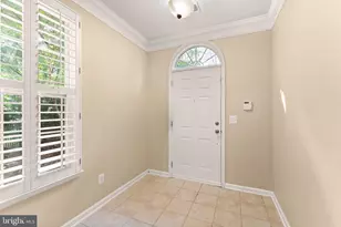 23005 Bulwark Terrace, Brambleton, VA 20148 - Photo 5