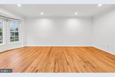 21208 Hedgerow Terrace, Ashburn, VA 20147 - Photo 17