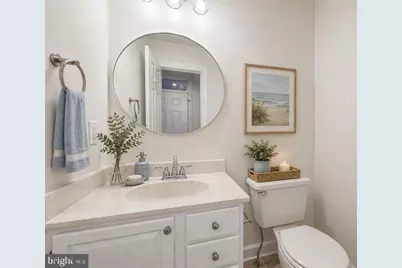 21208 Hedgerow Terrace, Ashburn, VA 20147 - Photo 5
