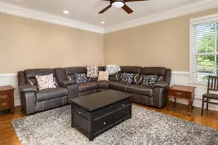 43100 Addlestone Pl, Ashburn, VA 20148 - Photo 3