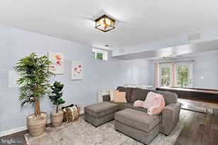 945 Devonshire Cir, Purcellville, VA 20132 - Photo 47