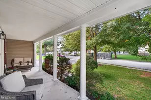 945 Devonshire Cir, Purcellville, VA 20132 - Photo 67