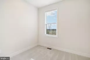 23099 Growler Sq, Ashburn, VA 20148 - Photo 23