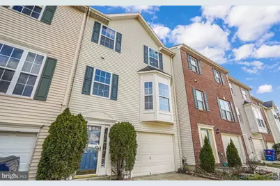 553 Sparkleberry Terrace NE, Leesburg, VA 20176 - Photo 1