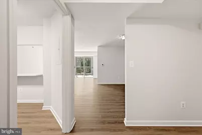 19385 Cypress Ridge Terrace #405, Leesburg, VA 20176 - Photo 13