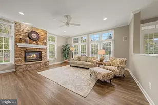 43691 Gallitzin Ln, Chantilly, VA 20152 - Photo 19
