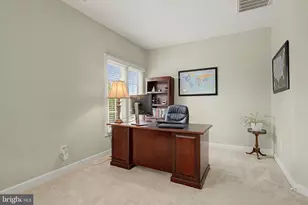 43691 Gallitzin Ln, Chantilly, VA 20152 - Photo 31