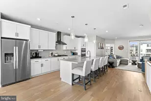 43548 Centergate Dr, Ashburn, VA 20148 - Photo 7
