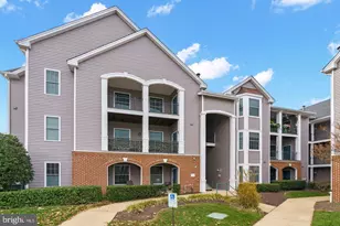 20447 Chesapeake Square, Sterling, VA 20165 - Photo 1