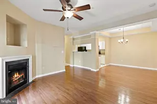 20447 Chesapeake Square, Sterling, VA 20165 - Photo 3