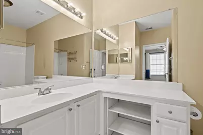 20447 Chesapeake Square #201, Sterling, VA 20165 - Photo 15
