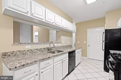 20447 Chesapeake Square #201, Sterling, VA 20165 - Photo 11