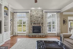16553 Levade Dr, Leesburg, VA 20176 - Photo 13