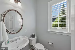 16553 Levade Dr, Leesburg, VA 20176 - Photo 17