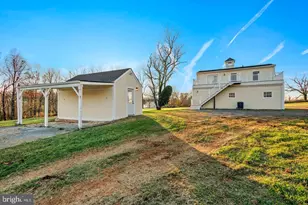 23766 Champe Ford (Barn Unit) Rd, Middleburg, VA 20117 - Photo 27