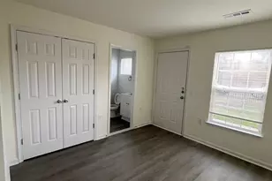 22988 Fontwell Square, Sterling, VA 20166 - Photo 3