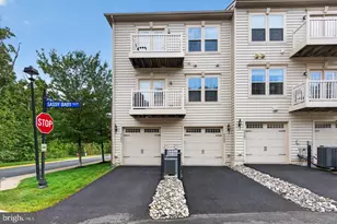 42284 Tackroom Terrace, Aldie, VA 20105 - Photo 29