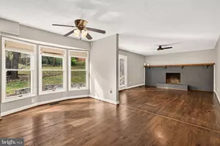 511 Cindy Ct, Sterling, VA 20164 - Photo 25