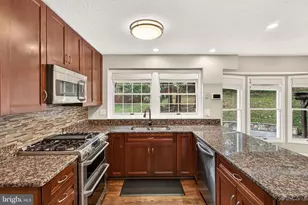 511 Cindy Ct, Sterling, VA 20164 - Photo 21