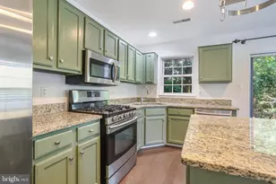 43509 Kiplington Square, Chantilly, VA 20152 - Photo 11