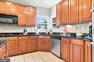 43280 John Danforth Ct, Ashburn, VA 20147 - Photo 29