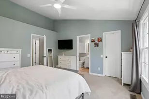 20950 Pioneer Ridge Terrace, Ashburn, VA 20147 - Photo 17