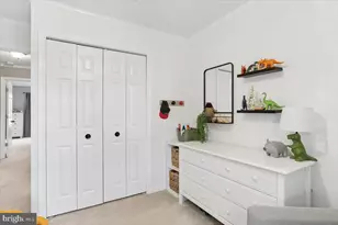 20950 Pioneer Ridge Terrace, Ashburn, VA 20147 - Photo 21