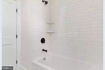 401 Crestwood SW, Leesburg, VA 20175 - Photo 15