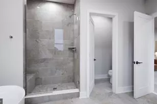 25622 Ambrose Tree Pl, Aldie, VA 20105 - Photo 11