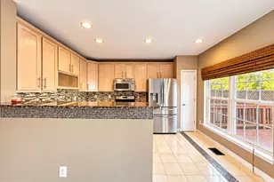 42688 Rolling Rock Square, Chantilly, VA 20152 - Photo 13