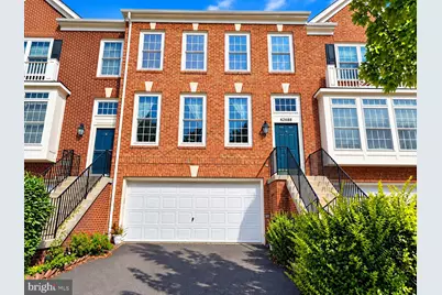 42688 Rolling Rock Square, Chantilly, VA 20152 - Photo 1