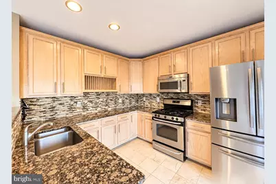 42688 Rolling Rock Square, Chantilly, VA 20152 - Photo 9