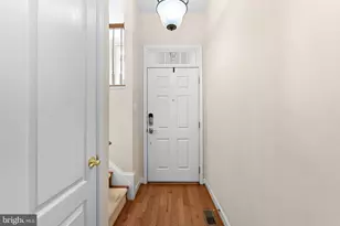 43756 Lees Mill Square, Leesburg, VA 20176 - Photo 3