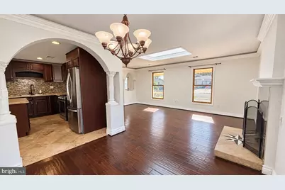 609 S Alder Avenue, Sterling, VA 20164 - Photo 3