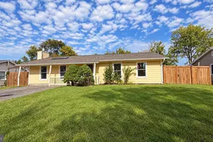 609 S Alder Ave, Sterling, VA 20164 - Photo 1