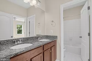 23601 Rose Leigh Terrace, Brambleton, VA 20148 - Photo 29