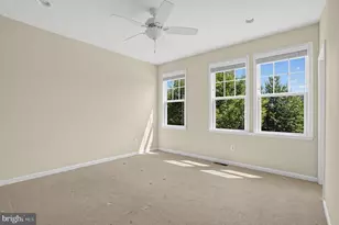 23601 Rose Leigh Terrace, Brambleton, VA 20148 - Photo 25