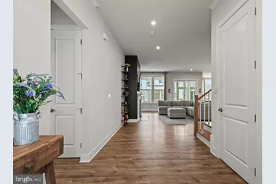 819 Banker Drive SW, Leesburg, VA 20175 - Photo 7