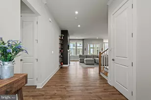 819 Banker Dr SW, Leesburg, VA 20175 - Photo 7