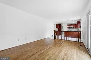 102 N Laura Anne Dr, Sterling, VA 20164 - Photo 15