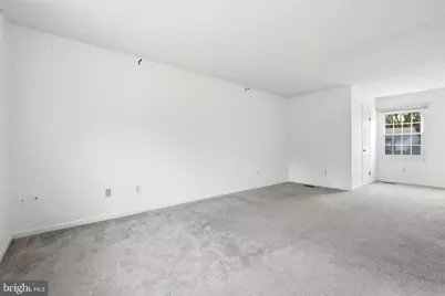 102 N Laura Anne Drive, Sterling, VA 20164 - Photo 21
