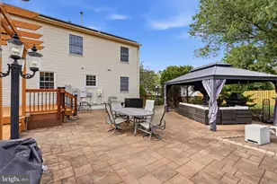 102 N Laura Anne Dr, Sterling, VA 20164 - Photo 45