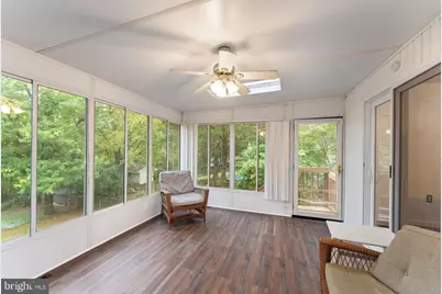 312 E Amhurst Street, Sterling, VA 20164 - Photo 19