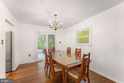 312 E Amhurst Street, Sterling, VA 20164 - Photo 11